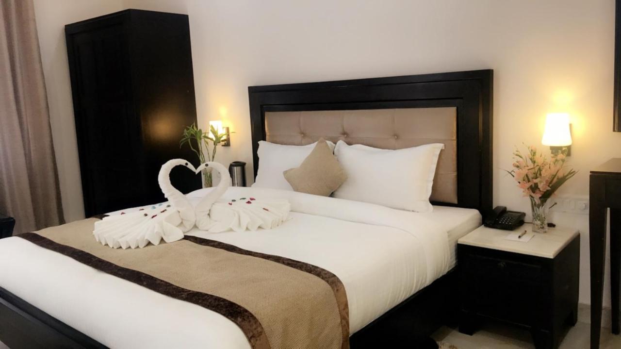 Hotel Bahia Heights Bathinda Exterior photo